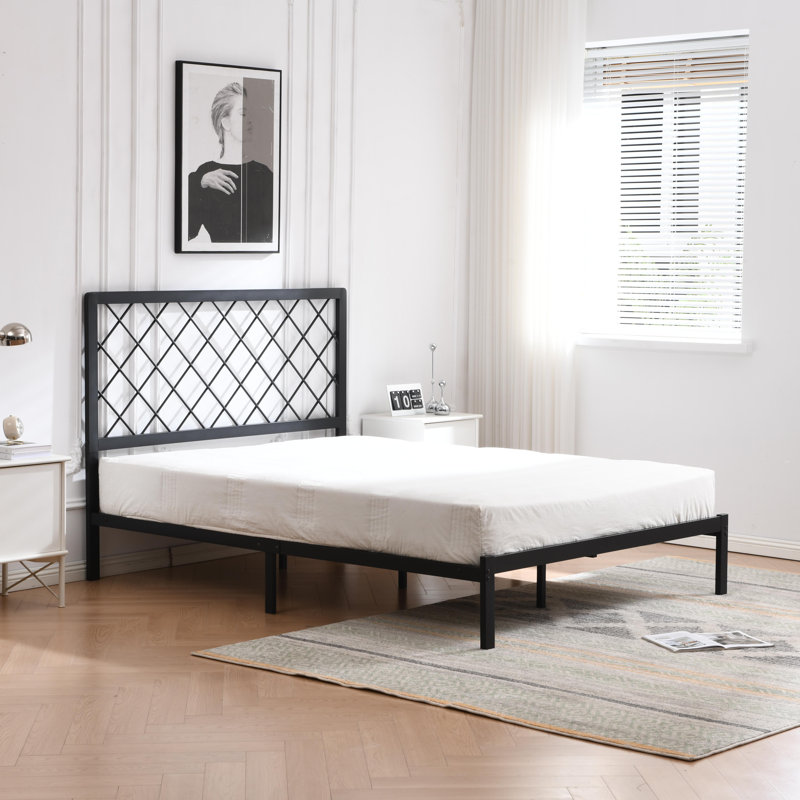 Lit plateforme en métal Konrad, Grand, Noir