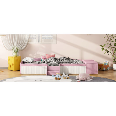 Lit simple en velours rose et blanc avec rangement à gaz, escalier et rembourré pour le plan de chambre à coucher