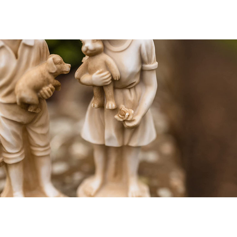 Aleshire Plastic Garden Statue