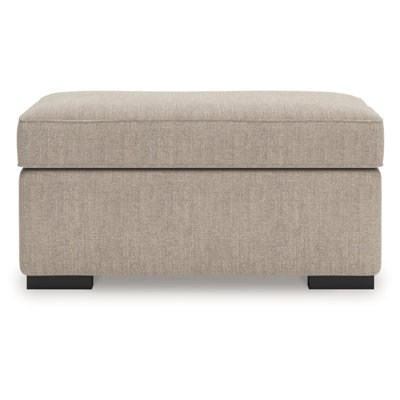 Amata Ottoman