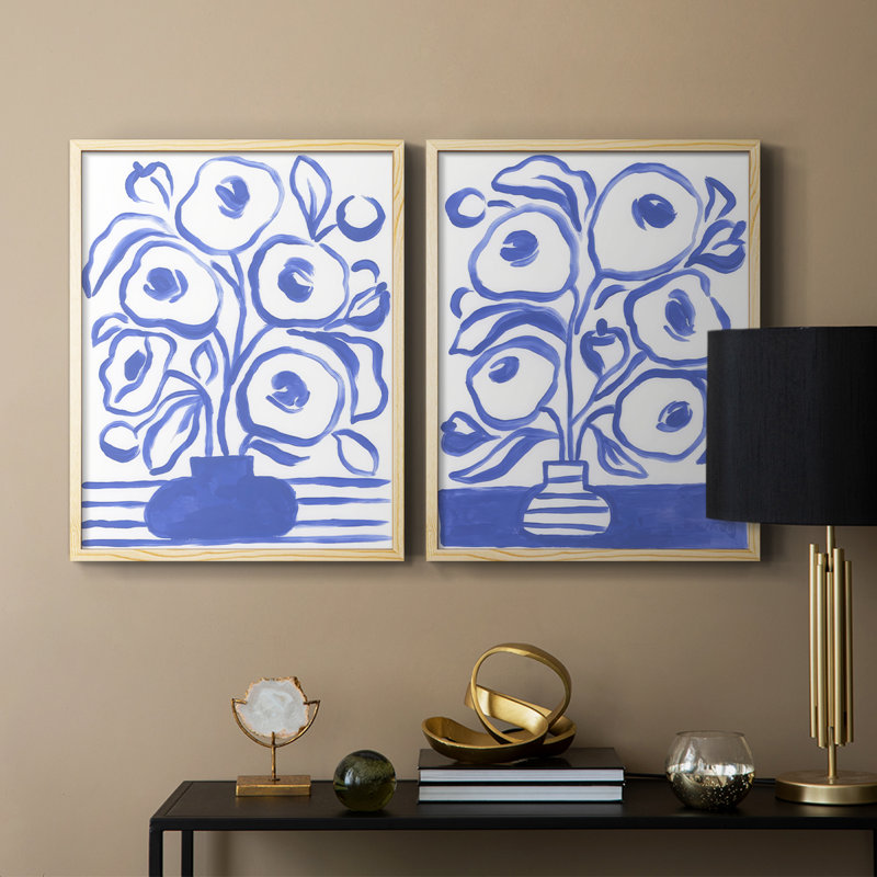 «Blue Brush Flowers I», reproduction encadrée de qualité supérieure - prête à être accrochée - aucun clou requis - aucun clou requis