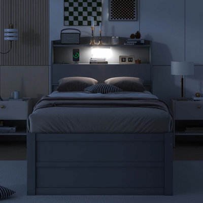 Kamiyra Platform Bed