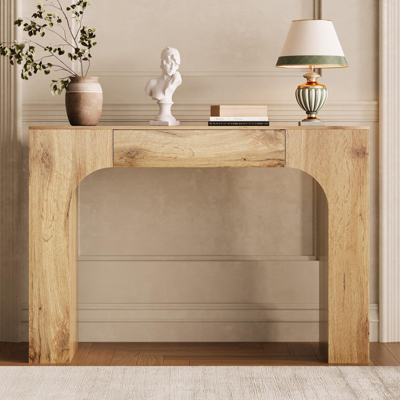 Console de 47 po de long avec tiroir, canapé rectangulaire en bois derrière le canapé, Chêne