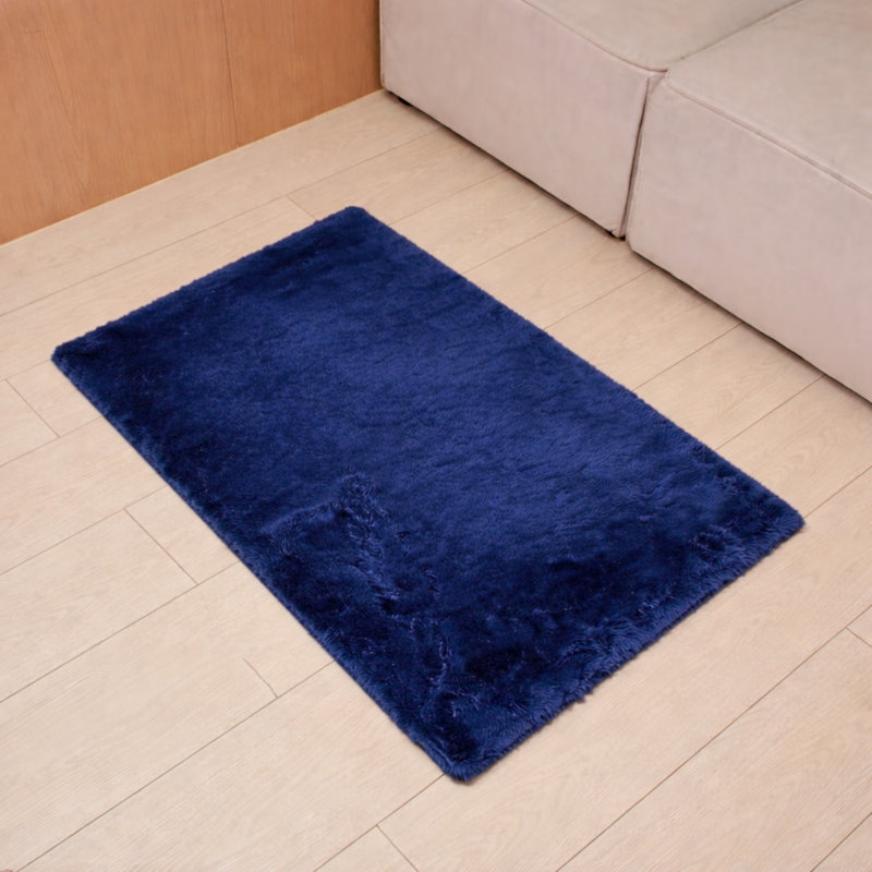 Solid Colour Machine Tufted Indoor / Outdoor Area Rug, Rectangle 180 x 230 cm, Navy