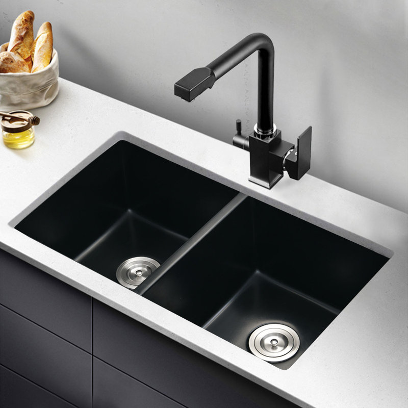 Évier de cuisine à double cuve encastrable L 33 po x l 18 po