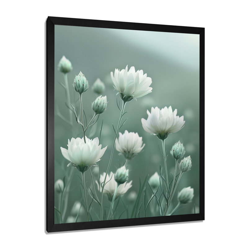«White Grey Cornflowers Grace», impression d'art mural, H 24 po x l 32 po, Cadre photo noir simple