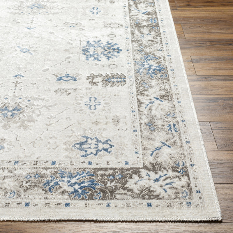 Oriental Indoor Rug, Rectangle 2'1" x 3'9"