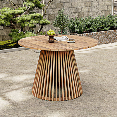 Table de salle à manger d'extérieur