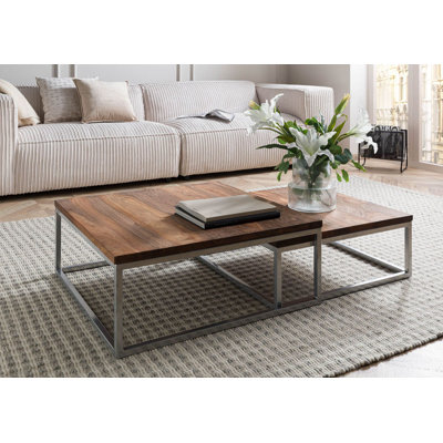 Couchtisch aus Massivholz