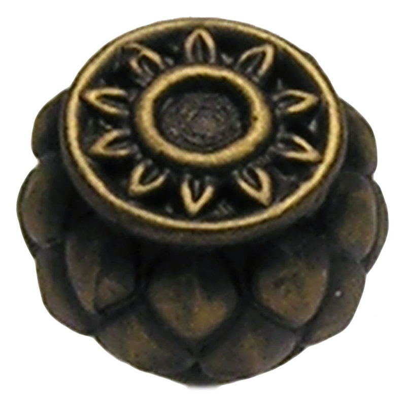 Corinthia Novelty Knob