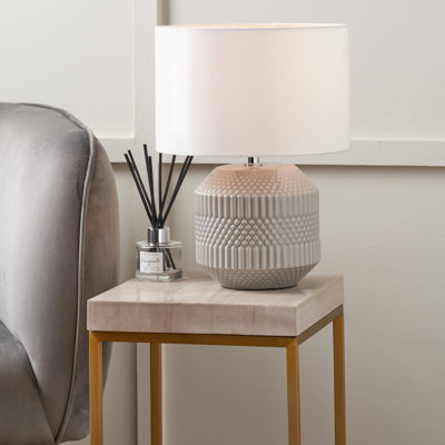 Bequette 38cm Table Lamp