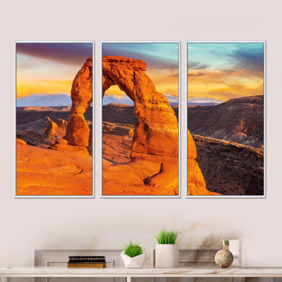 " Delicate Arch In Arches Park " 3 - Pieces