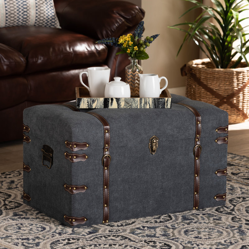 Repose-pieds capitonné rectangulaire avec rangement 26,8 po Brayan