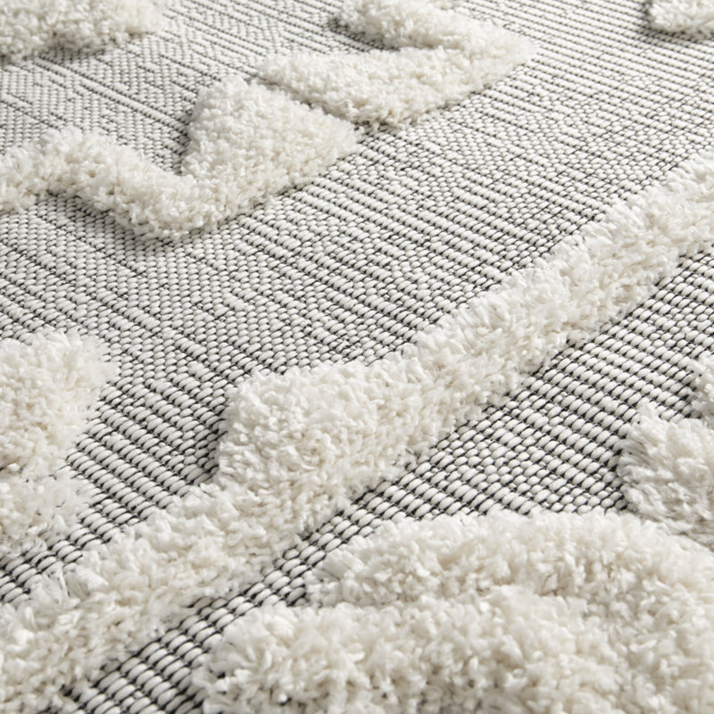 In and outdoor rug with a combination of soft high-pile zones, Rectangle 120 x 170cm