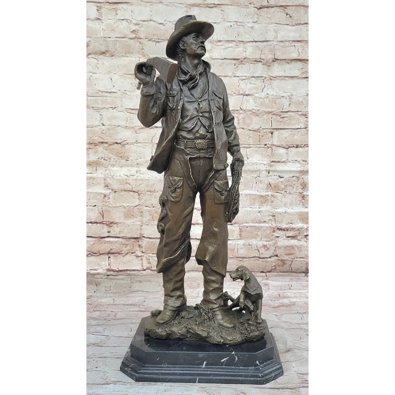 Figurines et sculptures
