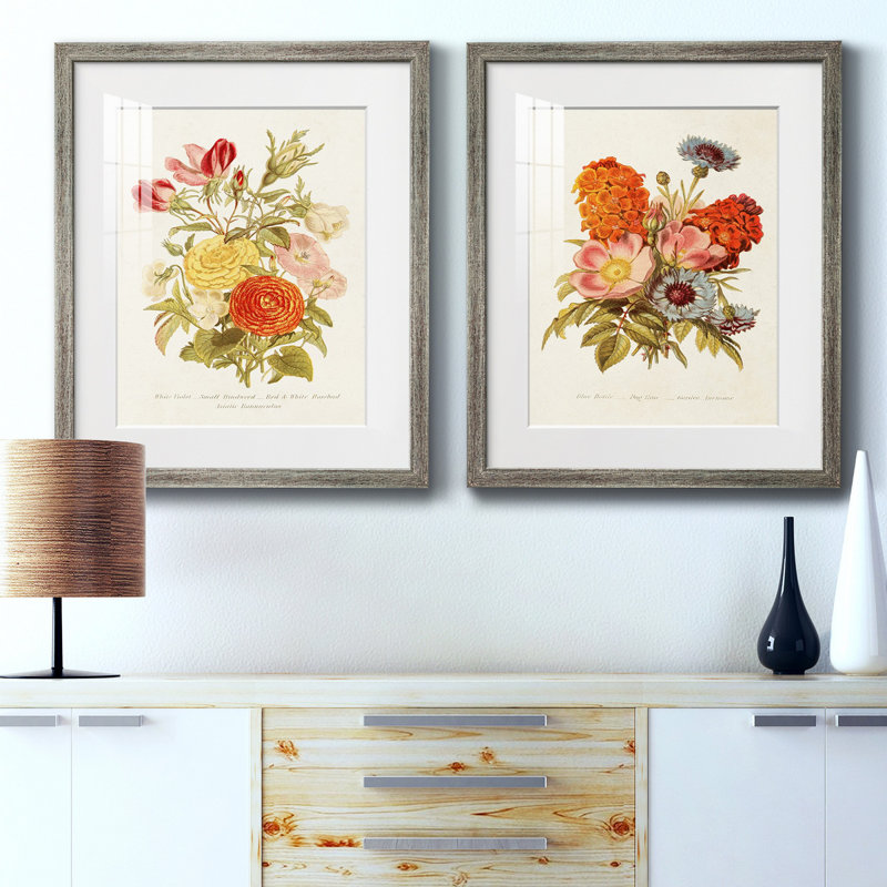 Antique Floral Bouquet I - Ensemble de 2 reproductions d'art sur toile encadrées