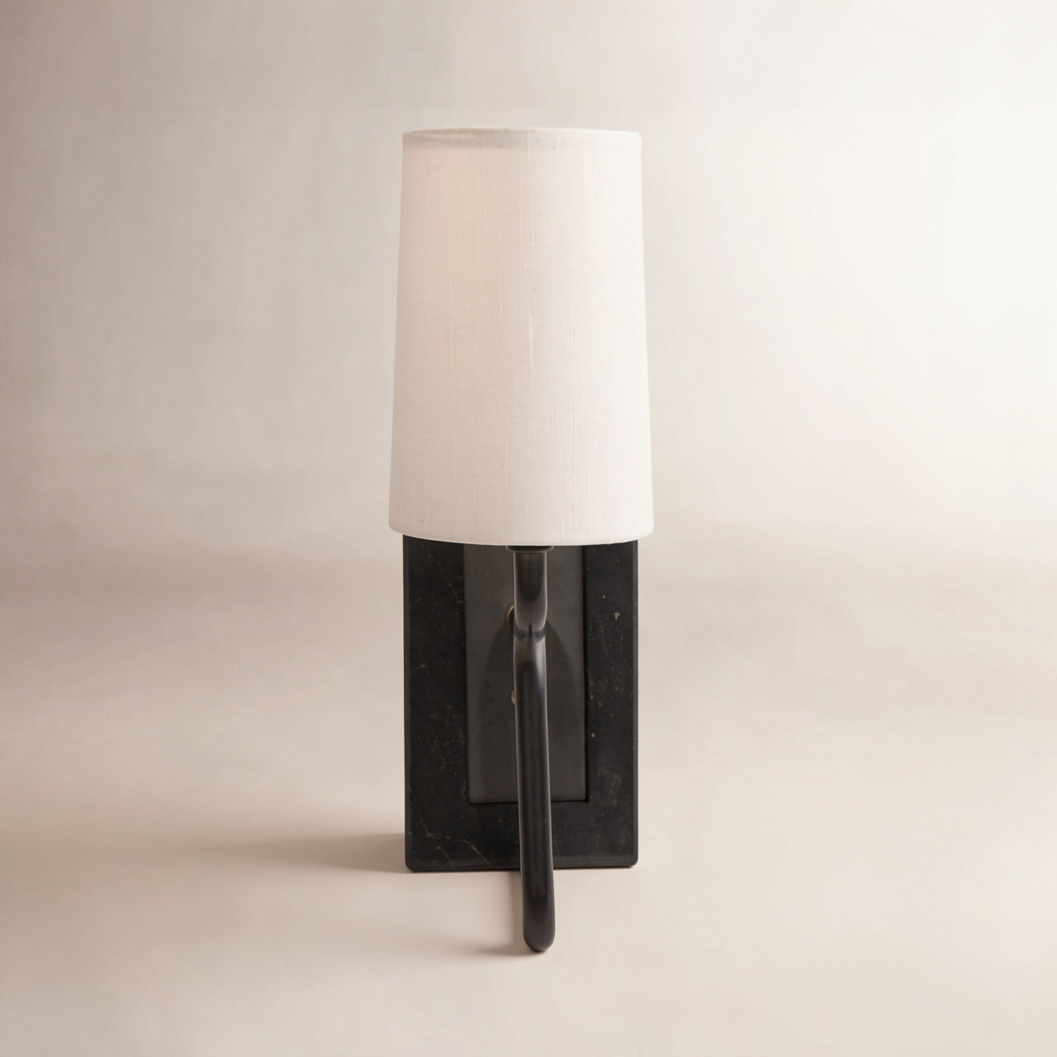 Calla Bookshelf Lamp, Black Marble