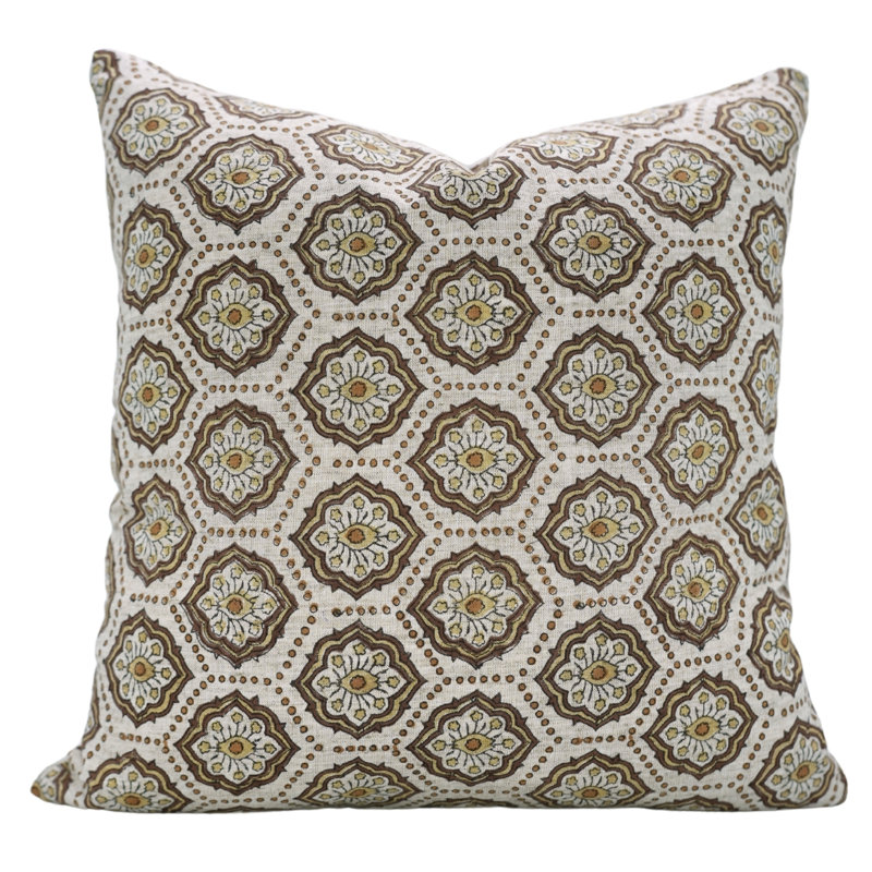 Housse de coussin fabriquée à la main par Fabcline, élégante décoration de maison et de salon - Charkha, H 14 po x l 14 po