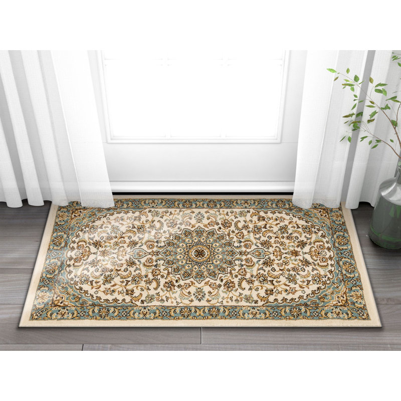 Gret Oriental Indoor Rug, Rectangle 2'3" x 3'11"