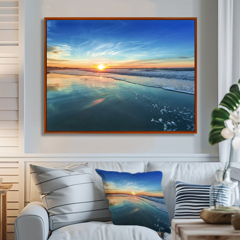 Paysage marin «Seashore with Distant Sunset», reproduction de photo, H 34 po x l 44 po, Cadre flottant, Brun