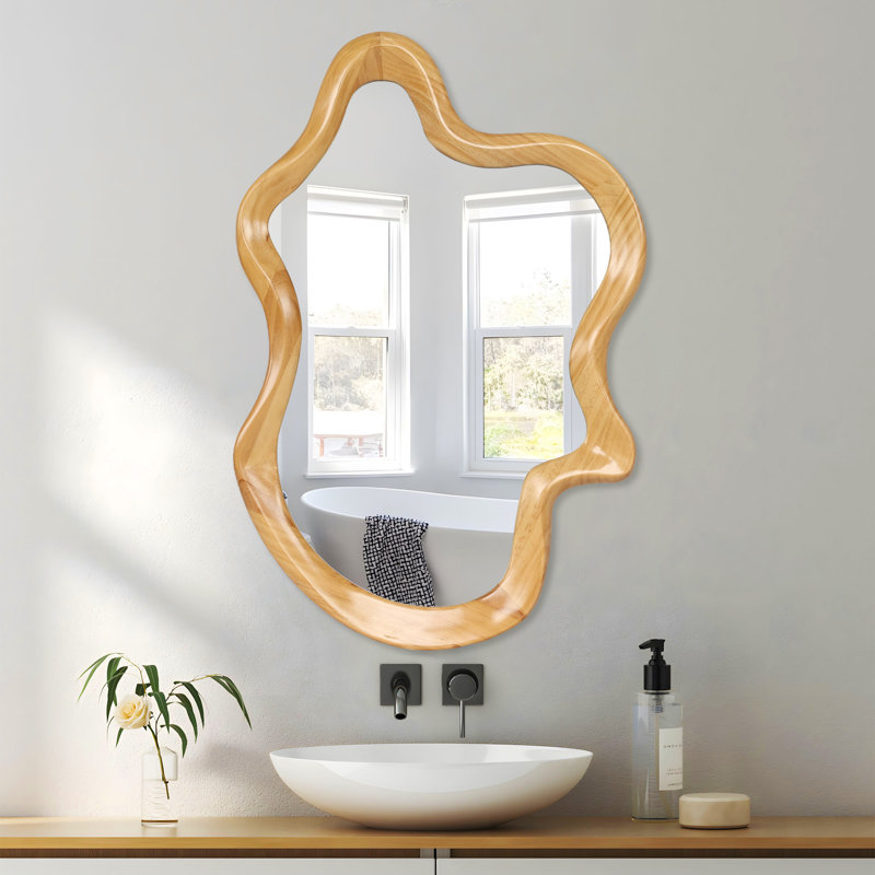 Miroir mural 33,46 "x 22,24" de forme irrégulière avec cadre en bois naturel