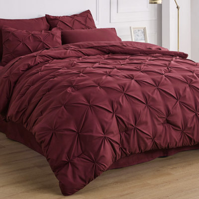 Bedsure Twin/Twin-XL Burgundy Pintuck Bed-in-a-Bag - Dark Red Pinch Pleat Comforter Set with Sheets, Pillowcases & Shams for Dorm Room(Set of 5)