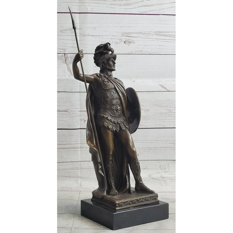 Figurines et sculptures