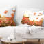 Coussin lombaire floral sur fond coucher de fleurs cosmos