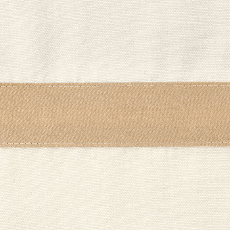 Lowell Tissue Box Cover, Ivory/Champagne