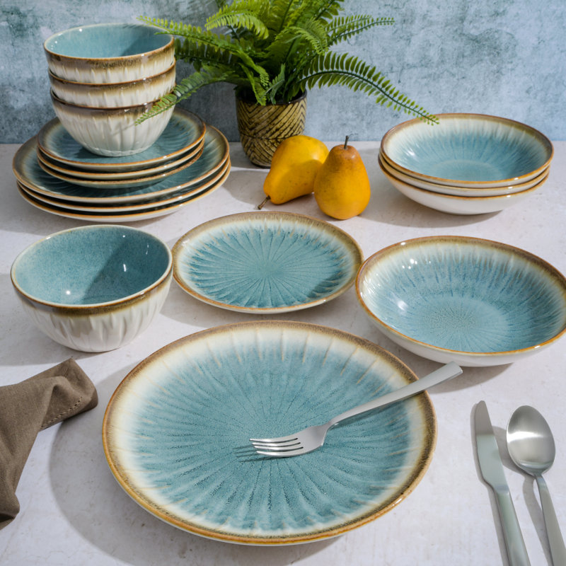 Mayfair Bay 16 Piece Dinnerware Set, Service for 4, Blue