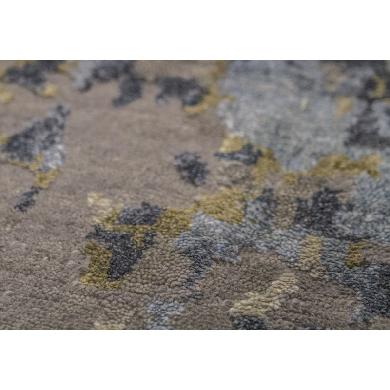 Himalayan Abstract Area Rug in Beige, Rectangle 12'3" x 15'3"