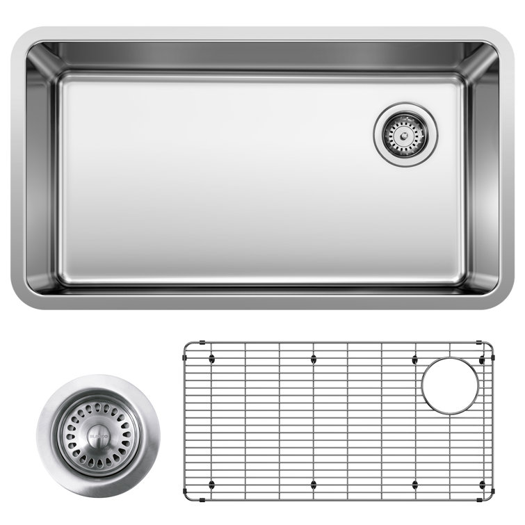 Formera 33" L x 18" W Undermount Kitchen Sink with Accessories