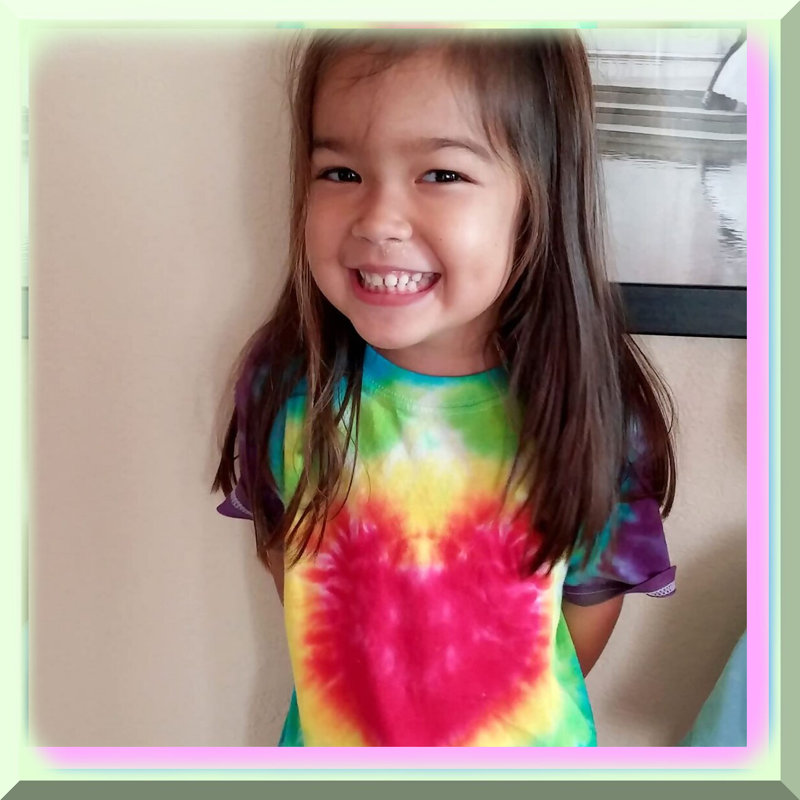 Vibrant Tie-Dye Kit with Magenta, Turquoise, Yellow