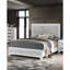 Grand lit contemporain blanc: tête de lit à panneau en faux marbre, mobilier de chambre à coucher élégant