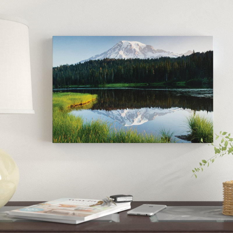 « reflection of mountain », reproduction de photo sur toile, H 26 po x l 40 po x P 1,5 po, Toile tendue, Pas de tapis
