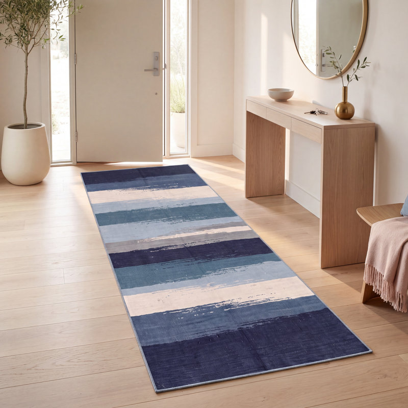 Tapis Juniper moderne à rayures effet pinceau, bleu marine, turquoise, gris, crème et rose, lavable à la machine, antidérapant, à poils courts, pour l'intérieur et l'extérieur, adapté aux animaux domestiques, idéal pour le salon, la chambre, la salle à manger, l'entrée, le couloir ou le bureau.