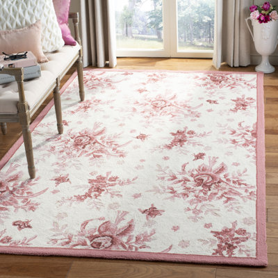 Jonsson Hand Hooked Wool Floral Rug