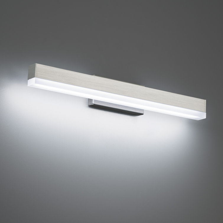 1-Light Dimmable LED Bath Bar