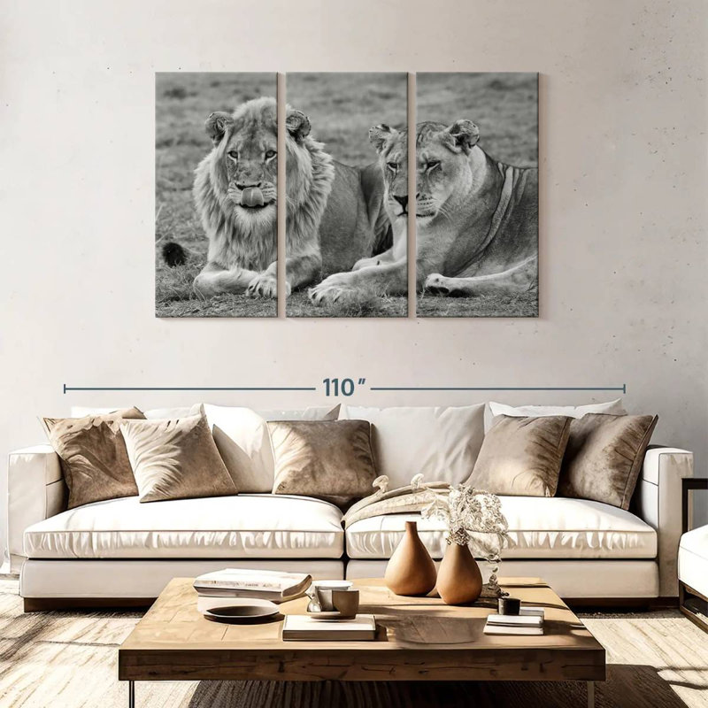 Brampt Lion Couple I, 48" H x 74" W