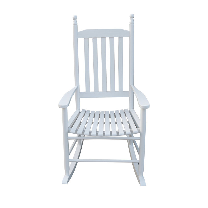 Siège à bascule de véranda en bois massif blanc - Offre une expérience d'assise confortable avec un accoudoir large et un dossier à lattes. Assemblage facile requis Peut supporter une chaise de 250 lb dans un endroit relaxant