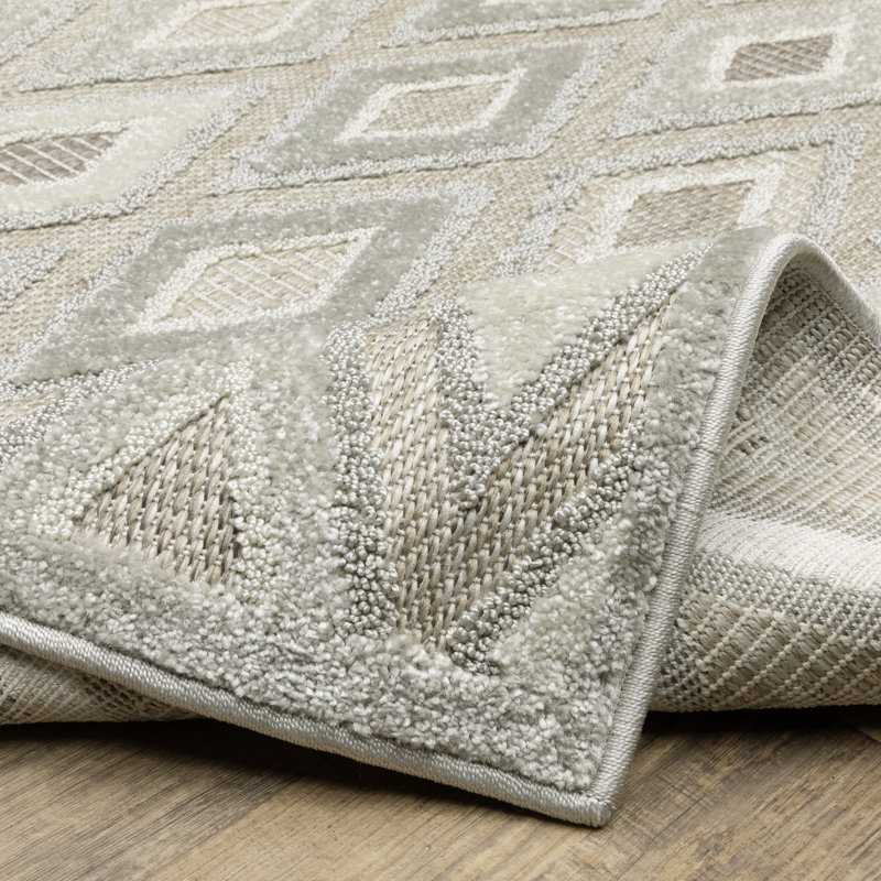 Tapis Krski, Rectangle 5 pi 3 po x 7 pi 7 po