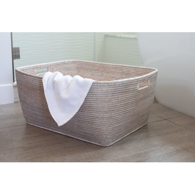 Grand panier en rotin