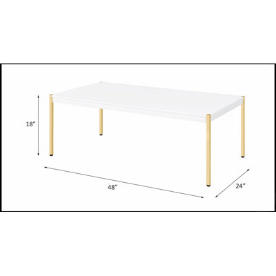 Table basse Otrac au fini blanc et doré, élégante et durable pour les espaces de vie modernes et traditionnels.