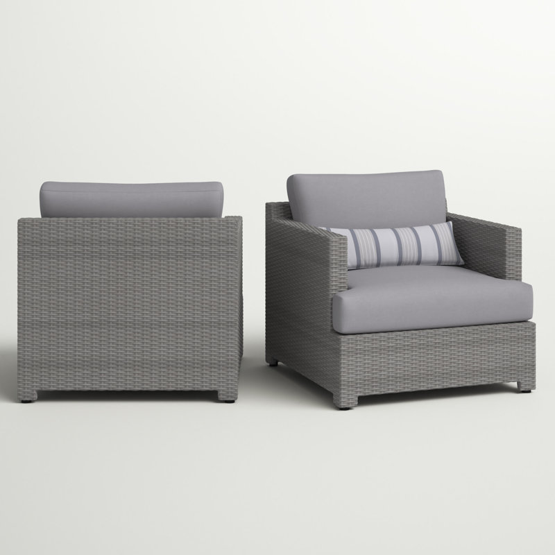 Chaise de patio avec coussins Sunbrella Desmonde