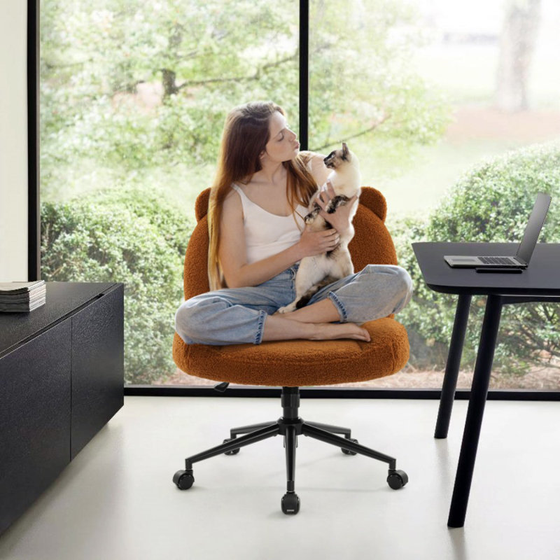 Radetski Velvet Office Chair