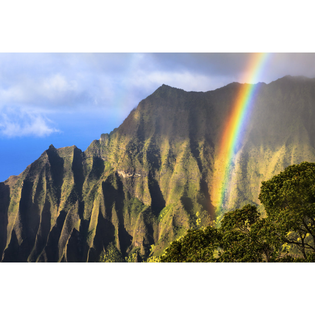 Na Pali Coast Rainbow von GlowingEarth - Leinwand Kunstdrucke