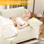 Chenille beige à quatre places, siège ergonomique et coussin lombaire, base en bois massif, éponge à haute résilience, conception exquise avec accoudoirs, sièges confortables, convient à différents intérieurs