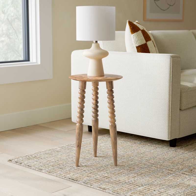 Warm Natural Wood Round Accent Table with Sculpted Legs