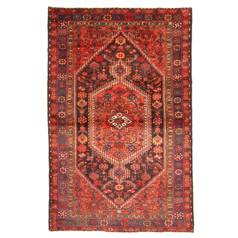 Tapis noir Anadol 4 pi 6 po x 7 pi 1 po