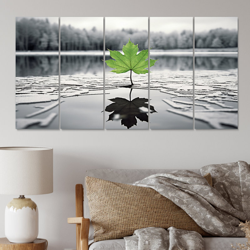 «Green Leaves Solitude In Winter I», impression d'art mural paysage d'hiver - 5 panneaux égaux